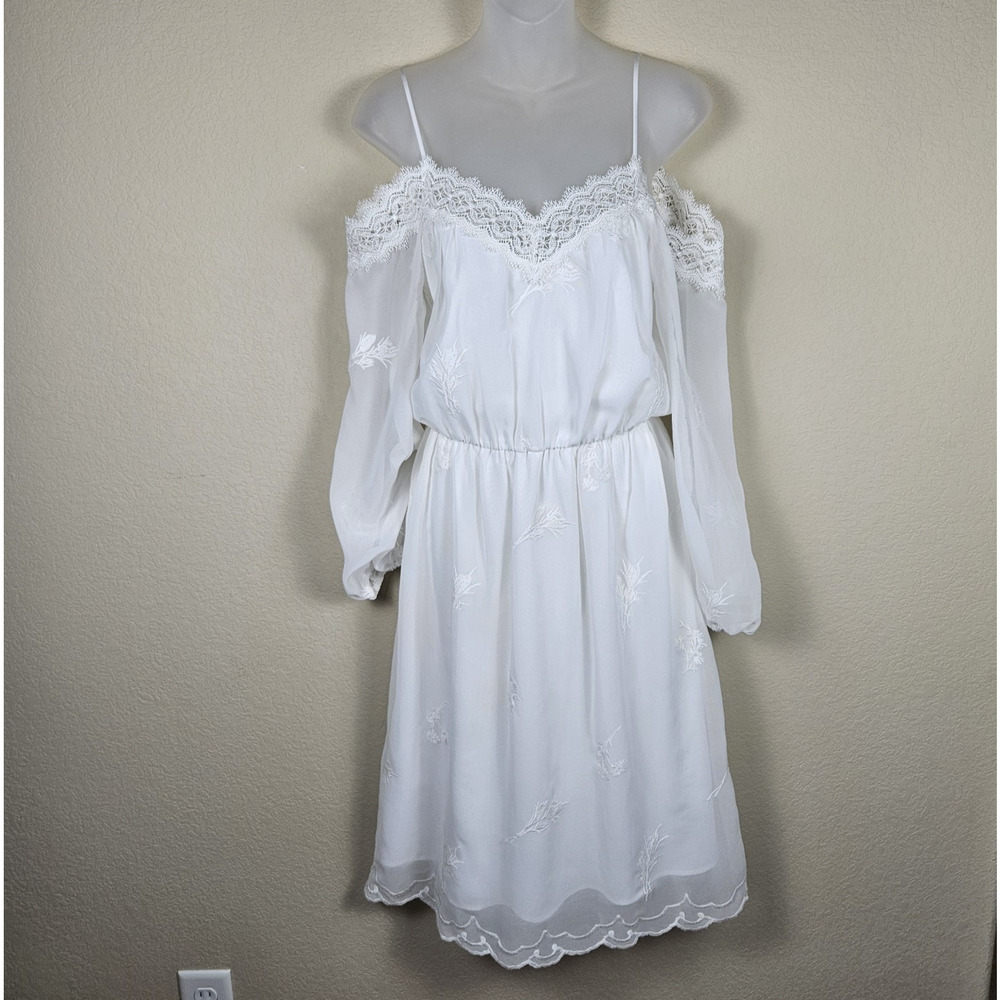 WAYF Amelia Lace Dress S White Romantic Cottage Embroidered Off Shoulder Lace